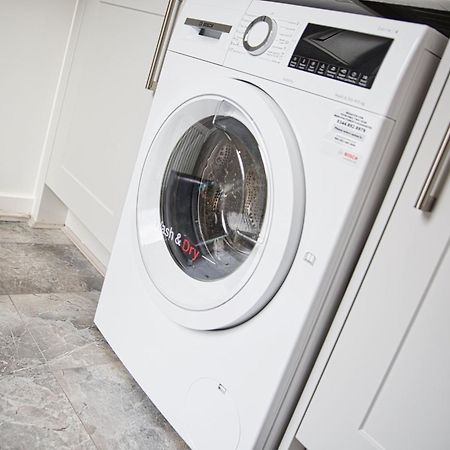 St Ives Bay - Immaculate Brand New 3Bed - Free Parking - Beach - Wifi Hayle Luaran gambar
